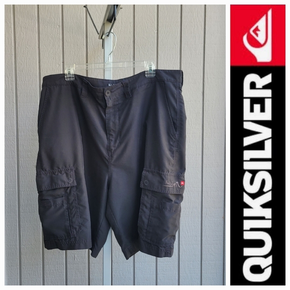 Men's Cargo Shorts Polyester Quick Dry EUC | Quicksilver Black 10 Pockets - Picture 1 of 13